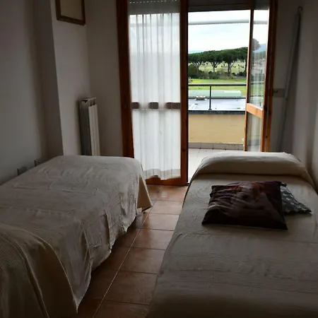 La Casina Di Ema * 체치나